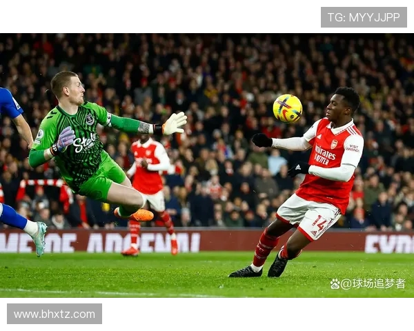 足球比赛中的防守反击与进攻效率